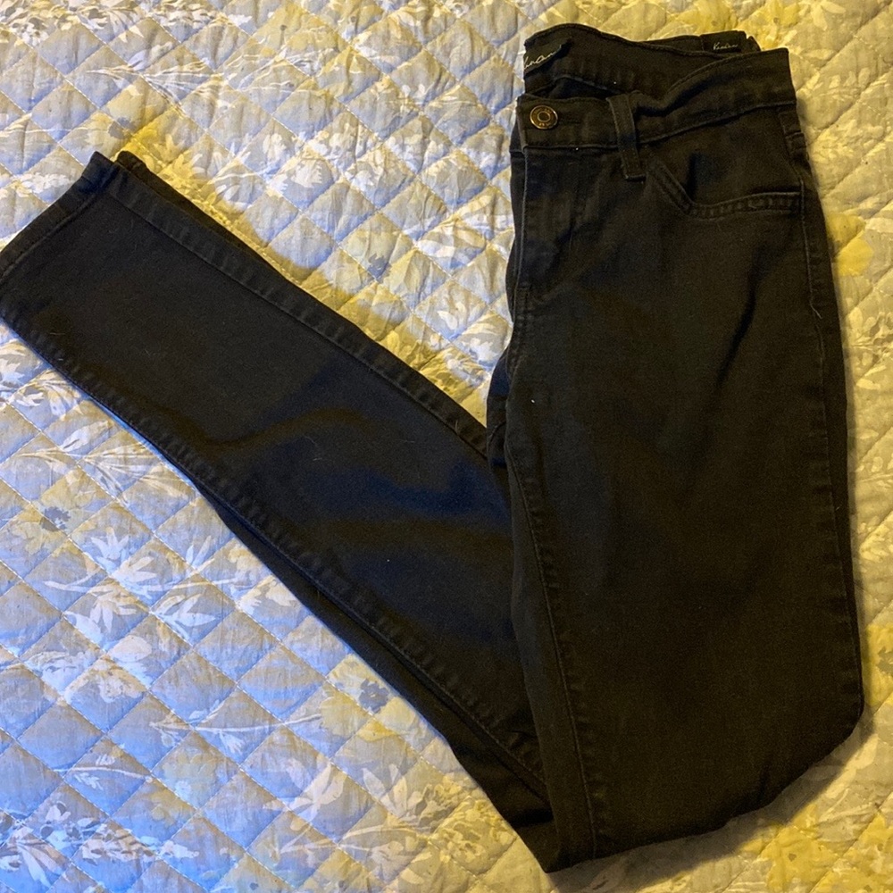 KANCAN. Women’s jeans.